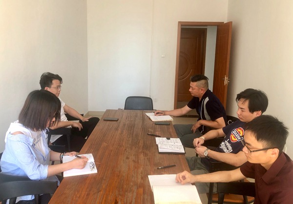 項(xiàng)目部人員內(nèi)部例會(huì)_副本.jpg 項(xiàng)目部人員內(nèi)部例會(huì)_副本.jpg