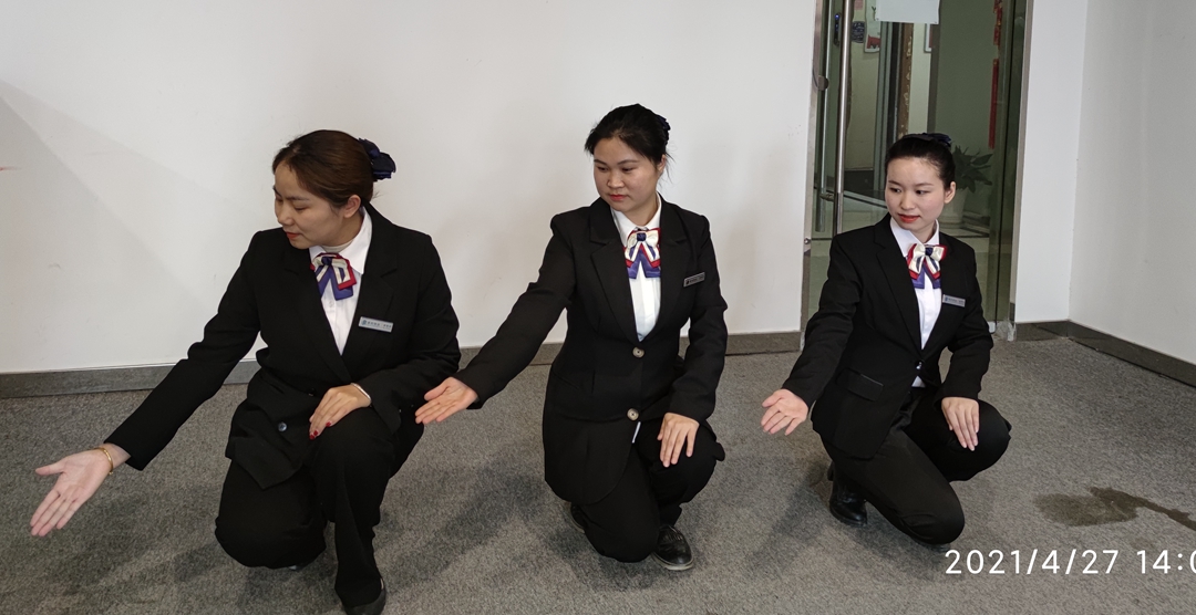 睿府2.jpg 睿府2.jpg